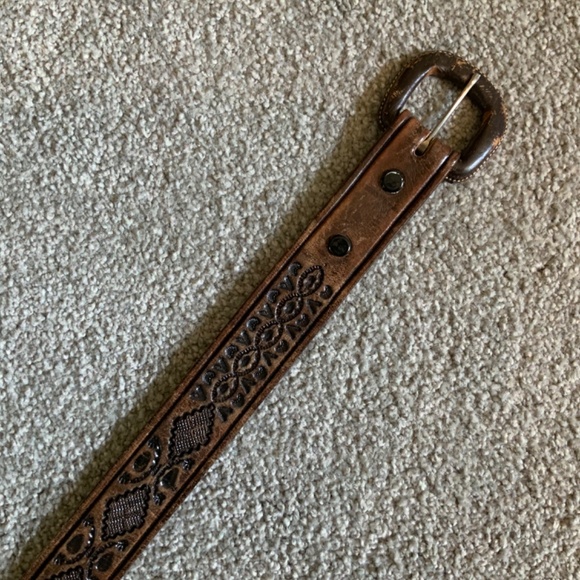 Leather Embossed Belt From Mexico Size 32 - Picture 2 of 6